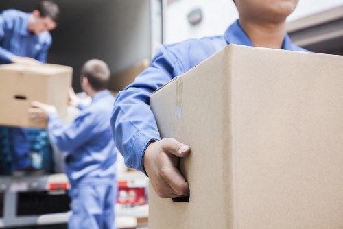 Short-term storage units in Ealing for flexible temporary use