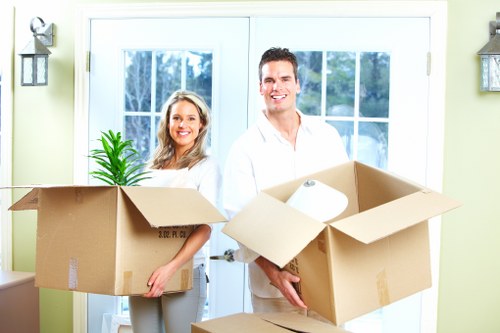 Moving van logistics for Ealing apartment relocation