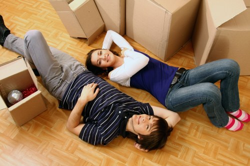 Cubic-yard and load-based storage pricing example for Ealing customers